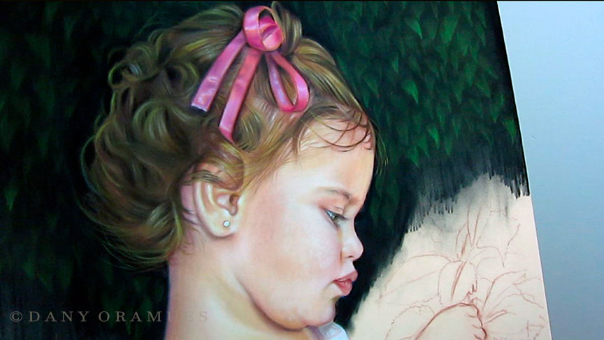 Retrato de una niña con un fondo de hojas verdes inacabado